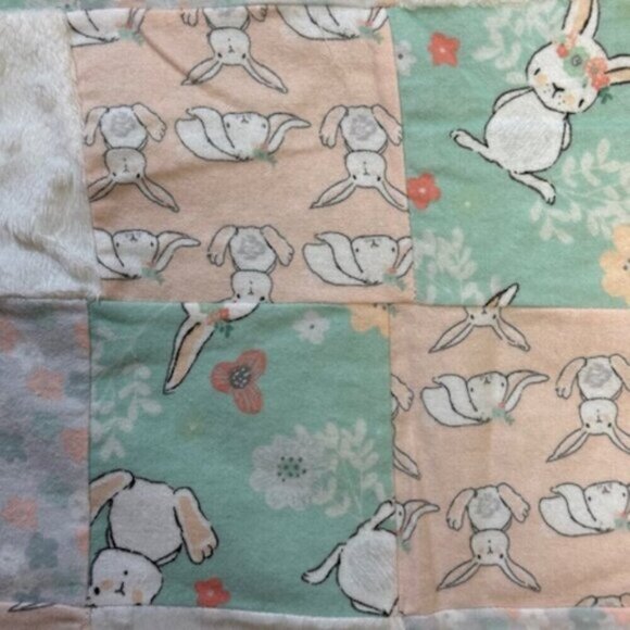 Handmade Quilt Multi Small Bunny Blocks 29”x30” Green/White Baby Nursery - Picture 5 of 7